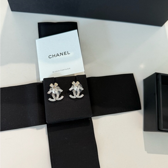 Brand New Chanel earrings - Picture 4 of 5